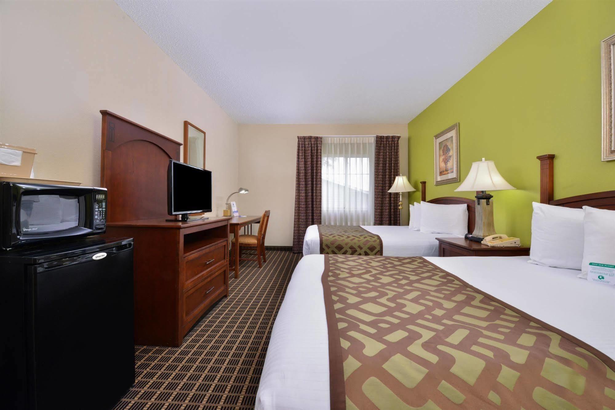 Regency Inn Geneseo Il I-80 Extérieur photo
